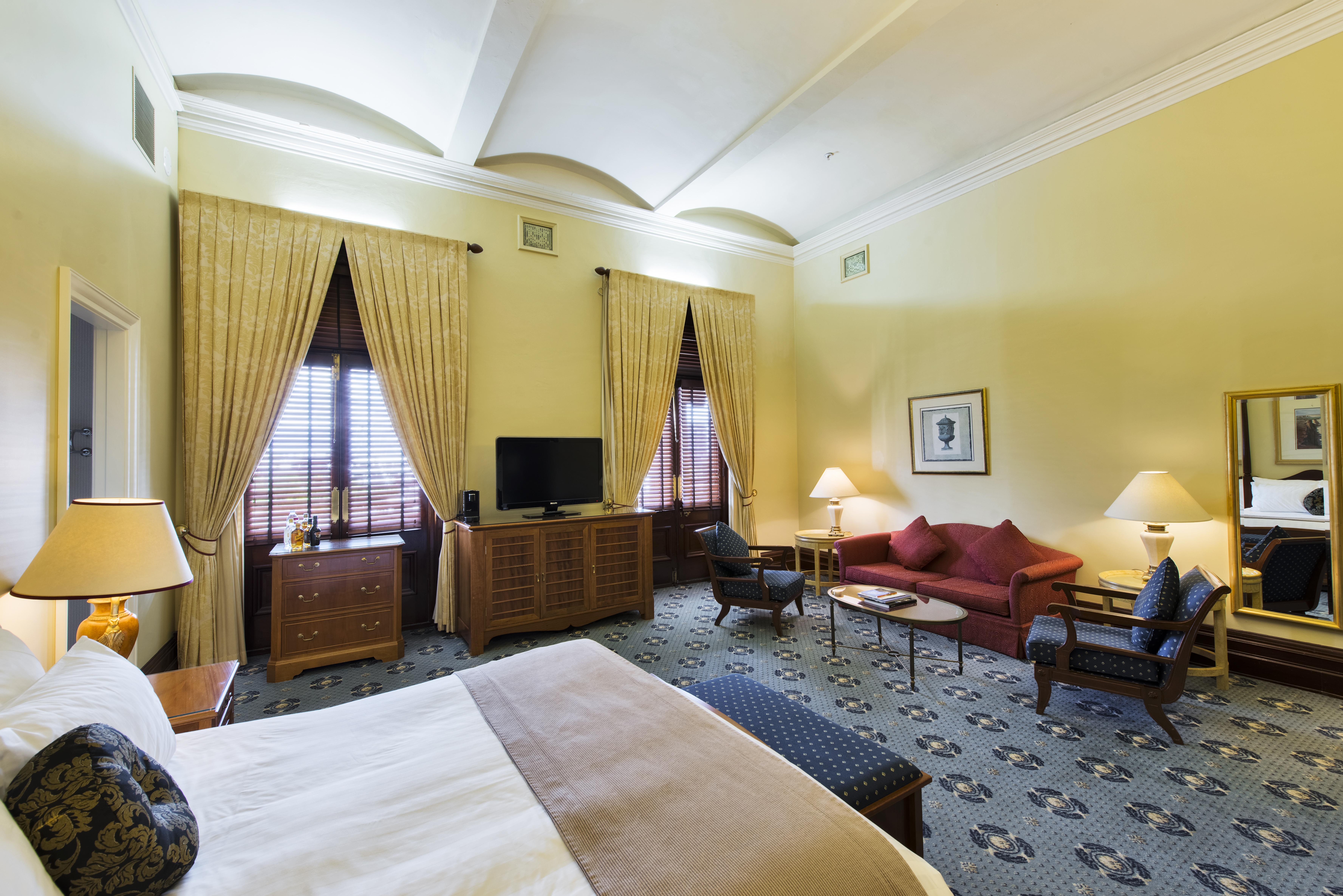 Hotel Treasury