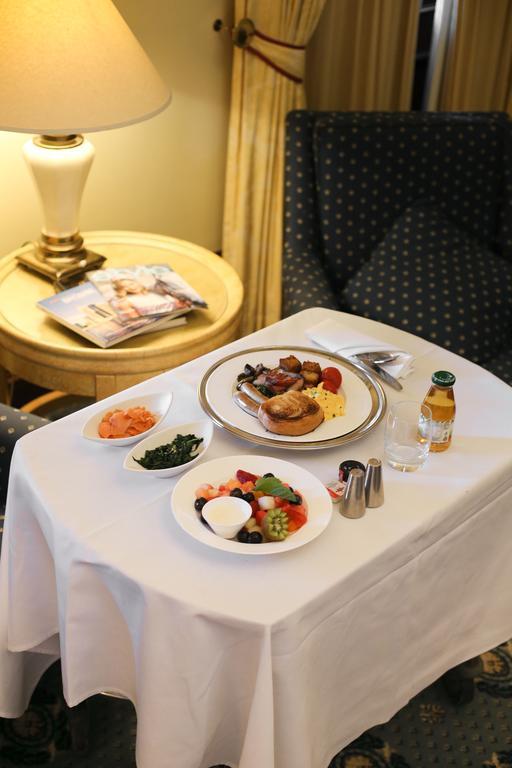 Hotel Treasury 5*